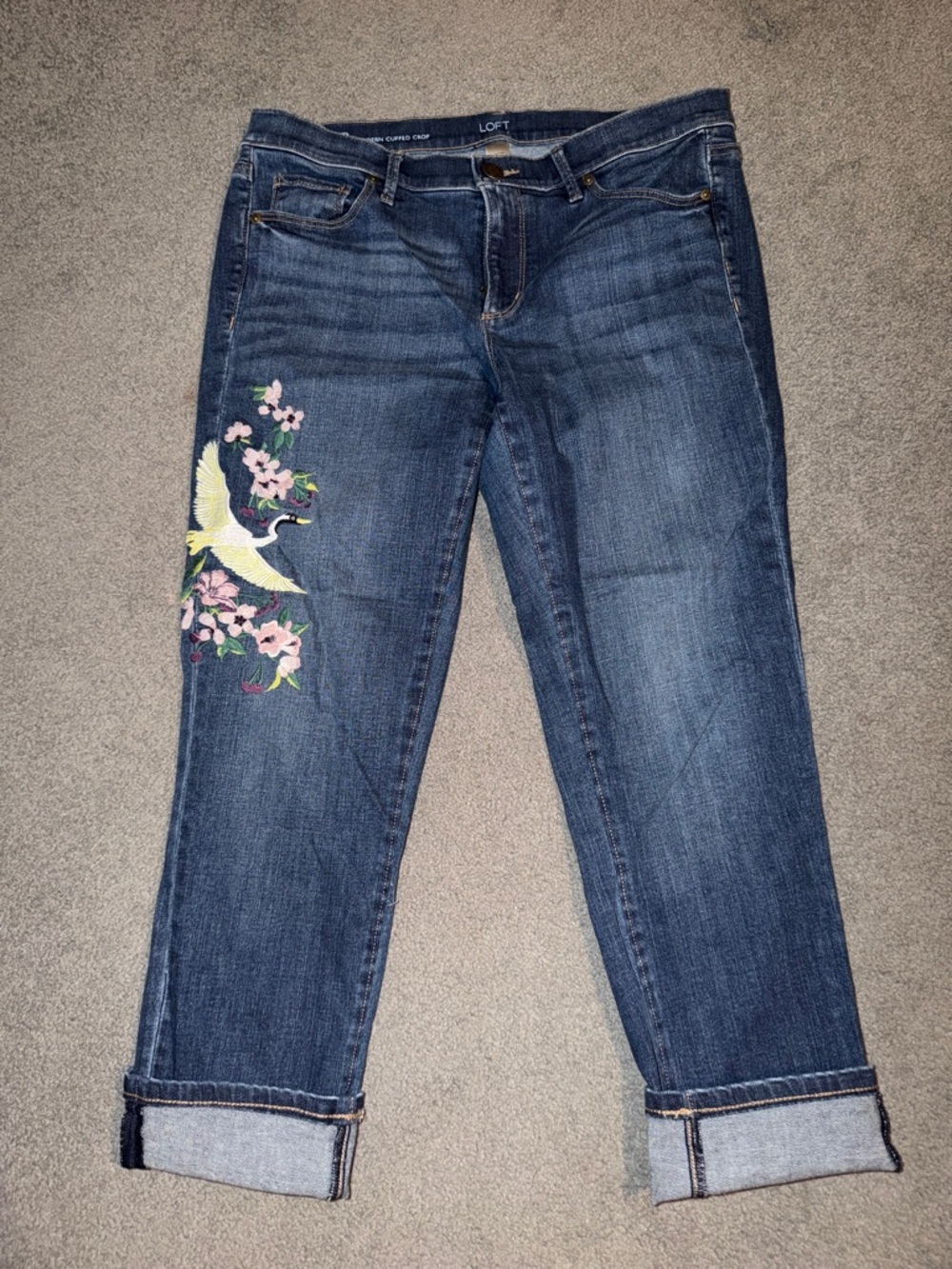 Loft Outlet Modern Cuffed Cropped Embroidered Jeans size 8